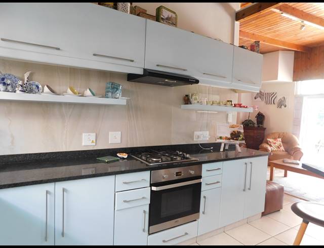 3 BEDROOM HOUSE SOLD IN NORTHDENE